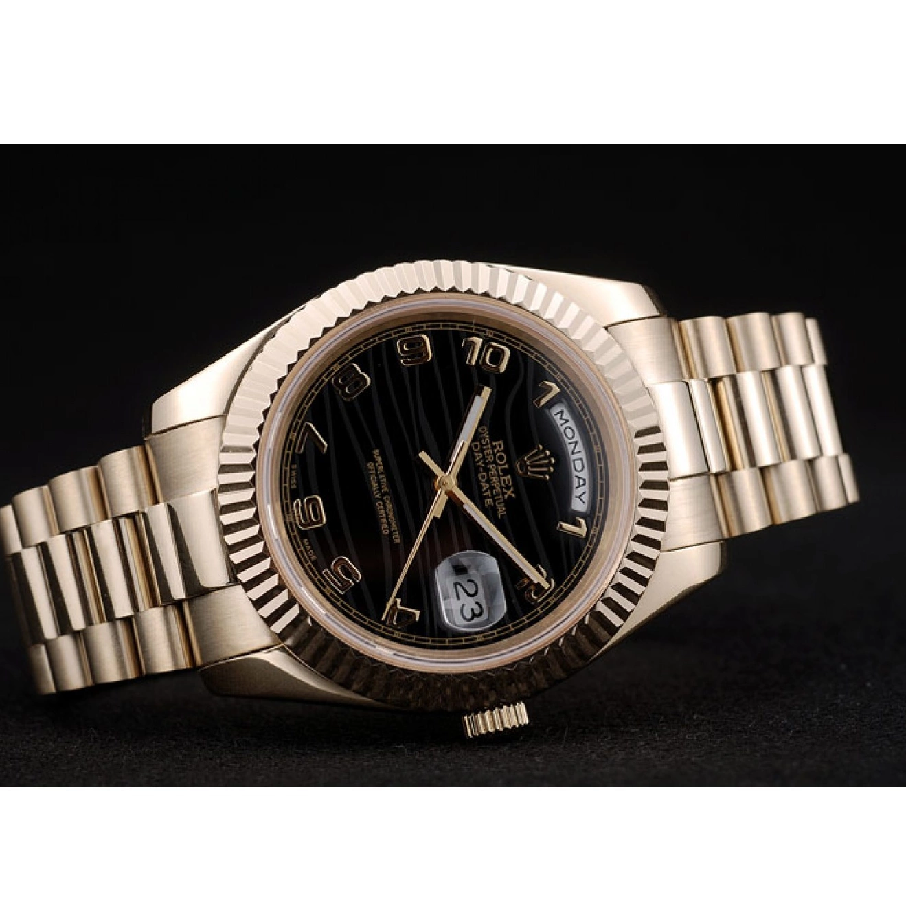 AAA Replica Watches Strap Stainless Steel Dial Black DayDate Patterned Gold Rolex 41980 0630
